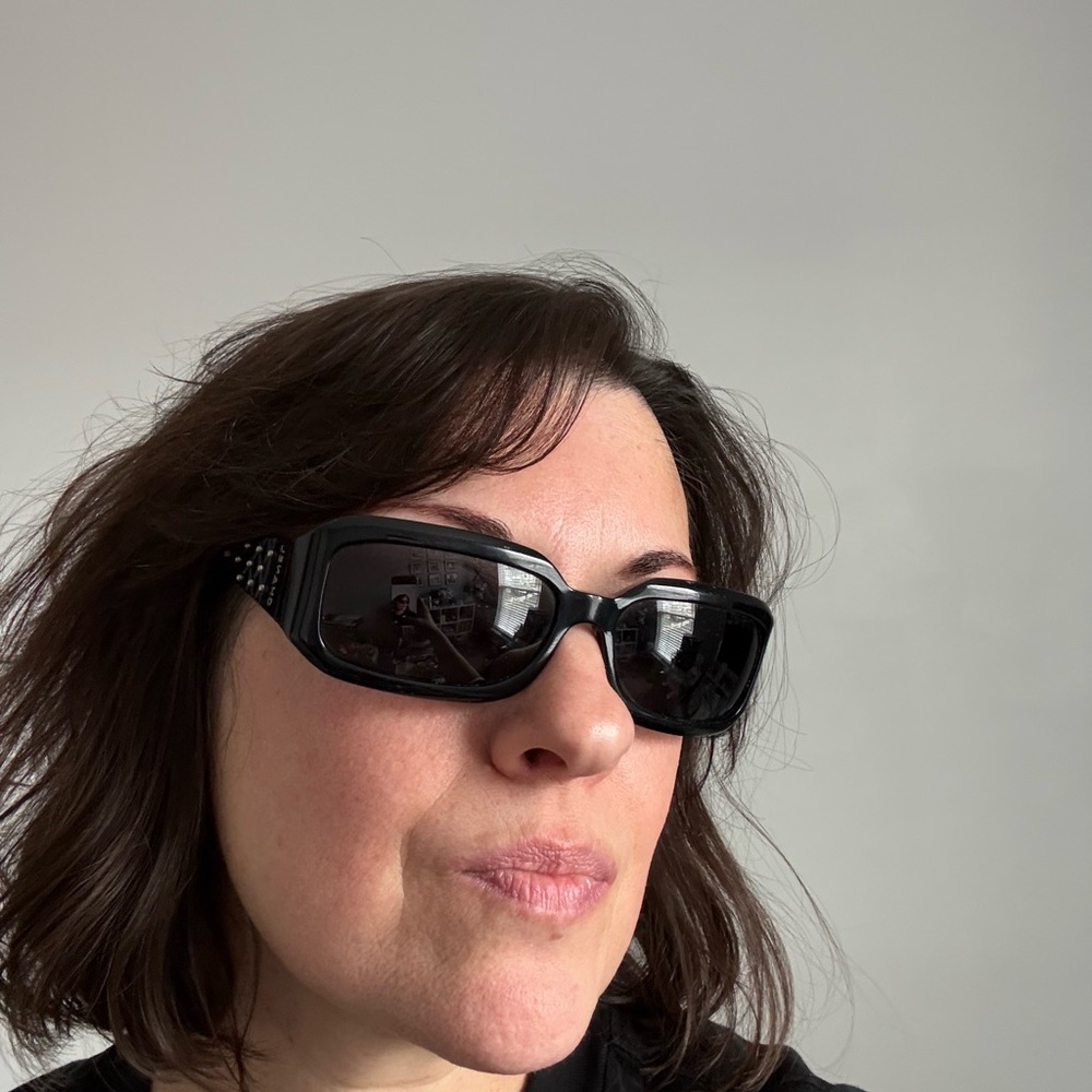 Vintage authentic CHANEL Black Quilted Sunglasses with Silver Accents - Picture 7 of 11